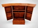 Tri-Fold Bar – Mobile Klappbar aus Holz